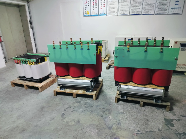 东西湖KS11-1000KVA矿用变压器